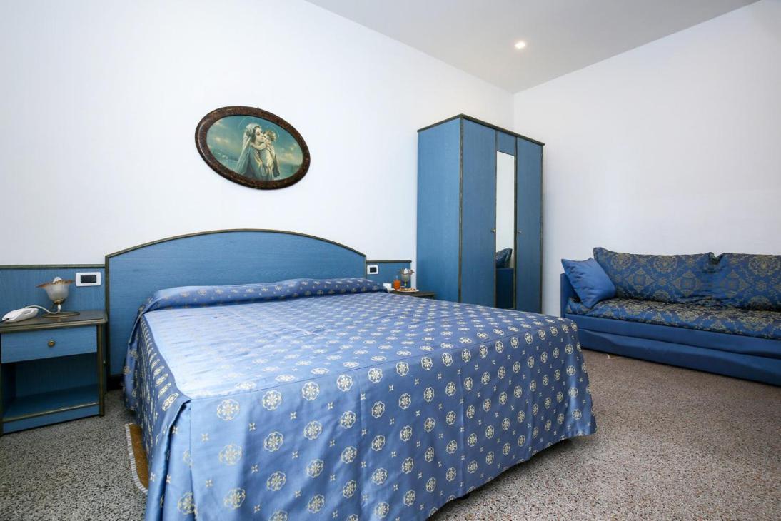 Hotel Villa Centa Варацце Номер фото